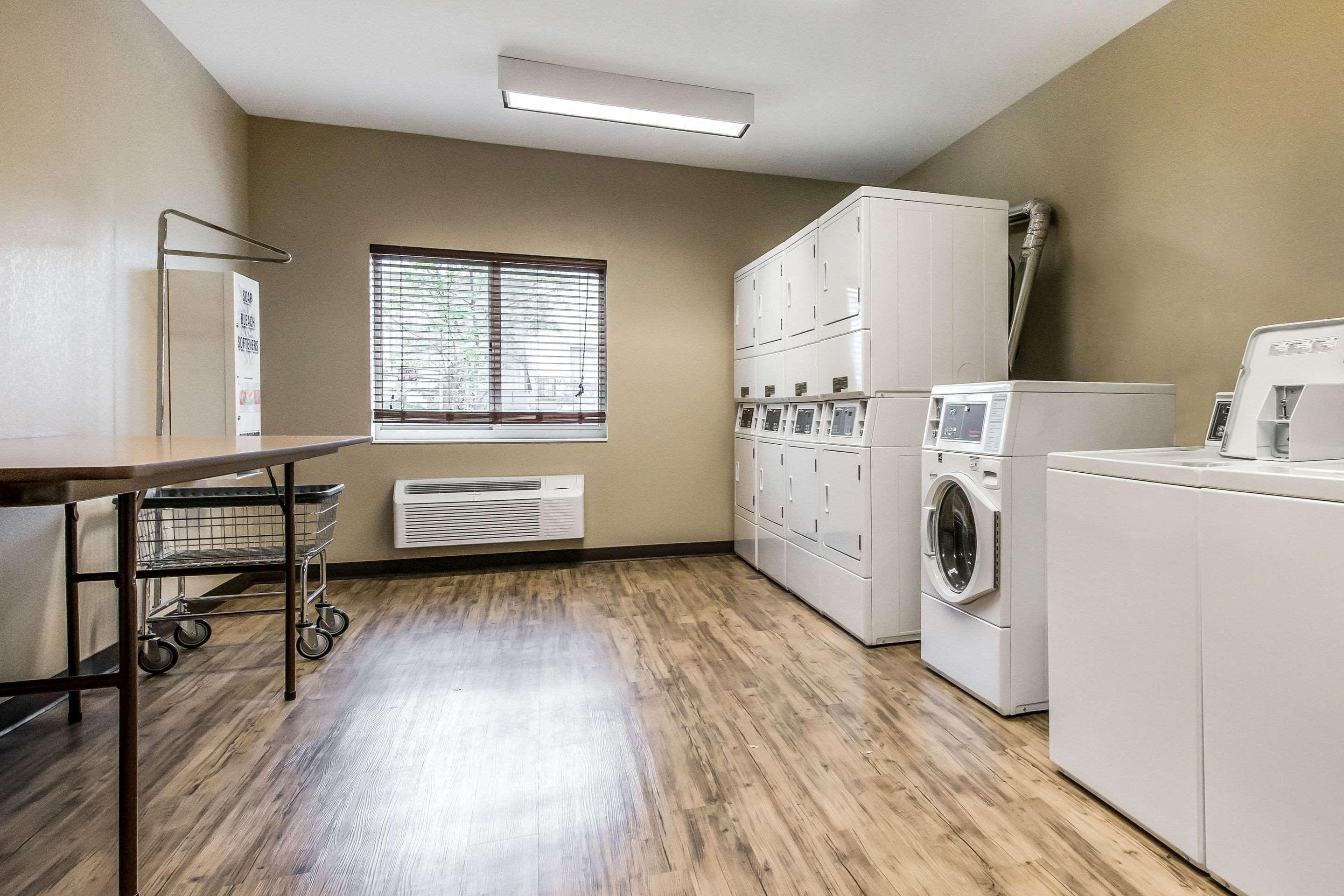 Suburban Studios Washington, Pa Экстерьер фото