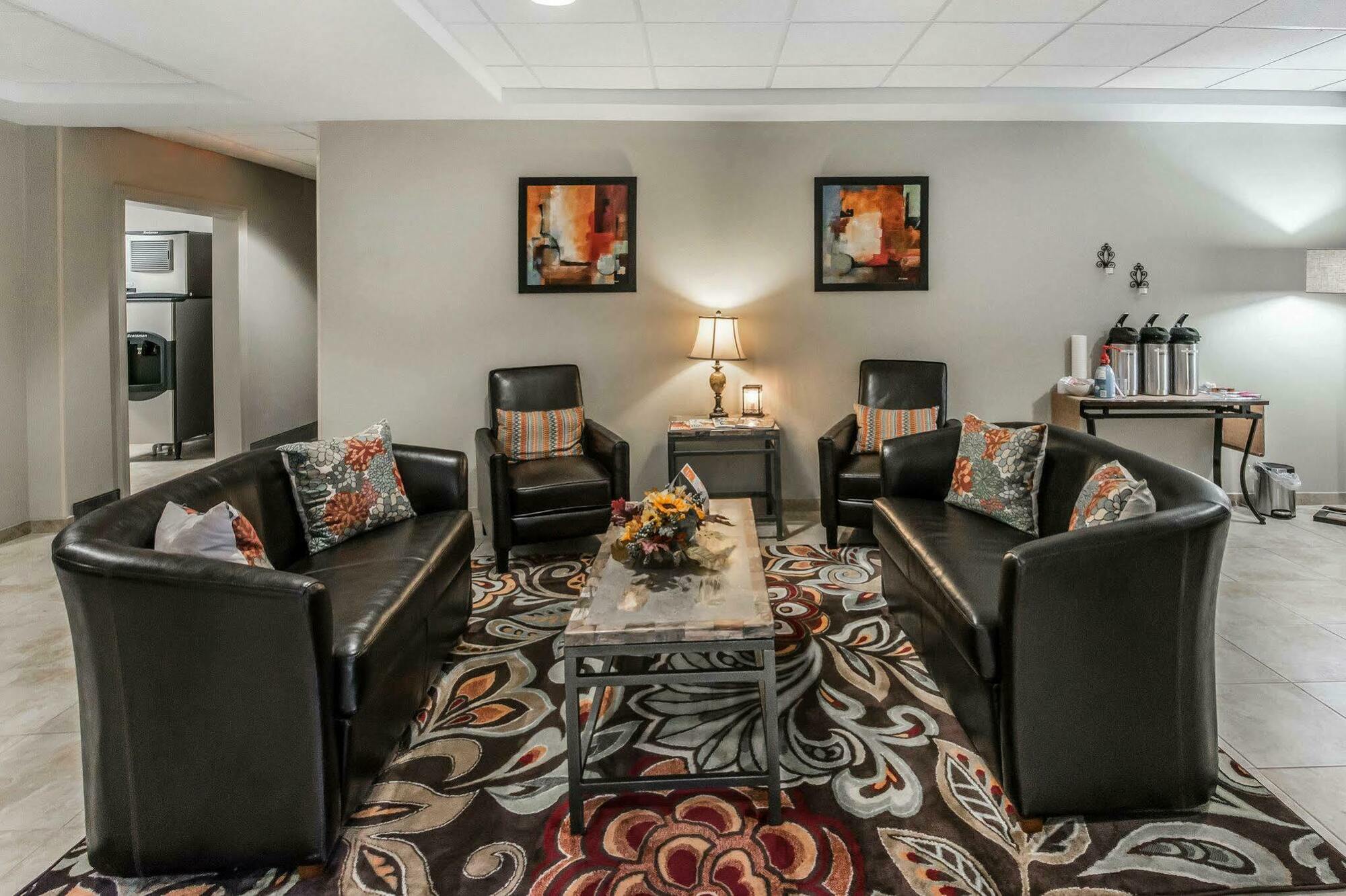 Suburban Studios Washington, Pa Экстерьер фото